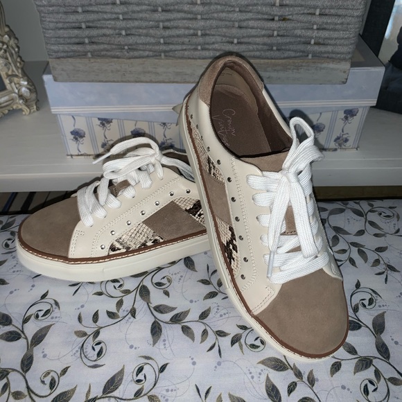 Crown vintage sneakers Clearance